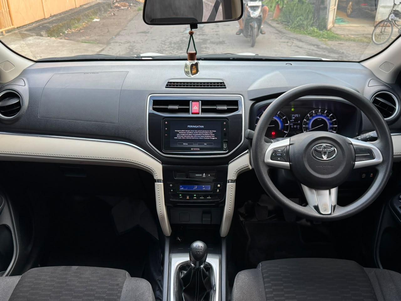 Toyota Rush 2021 D